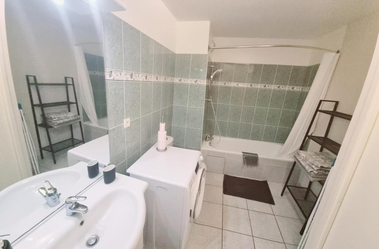 Beaune Appartement Avec Parking Et Wifi Gratuit 外观 照片