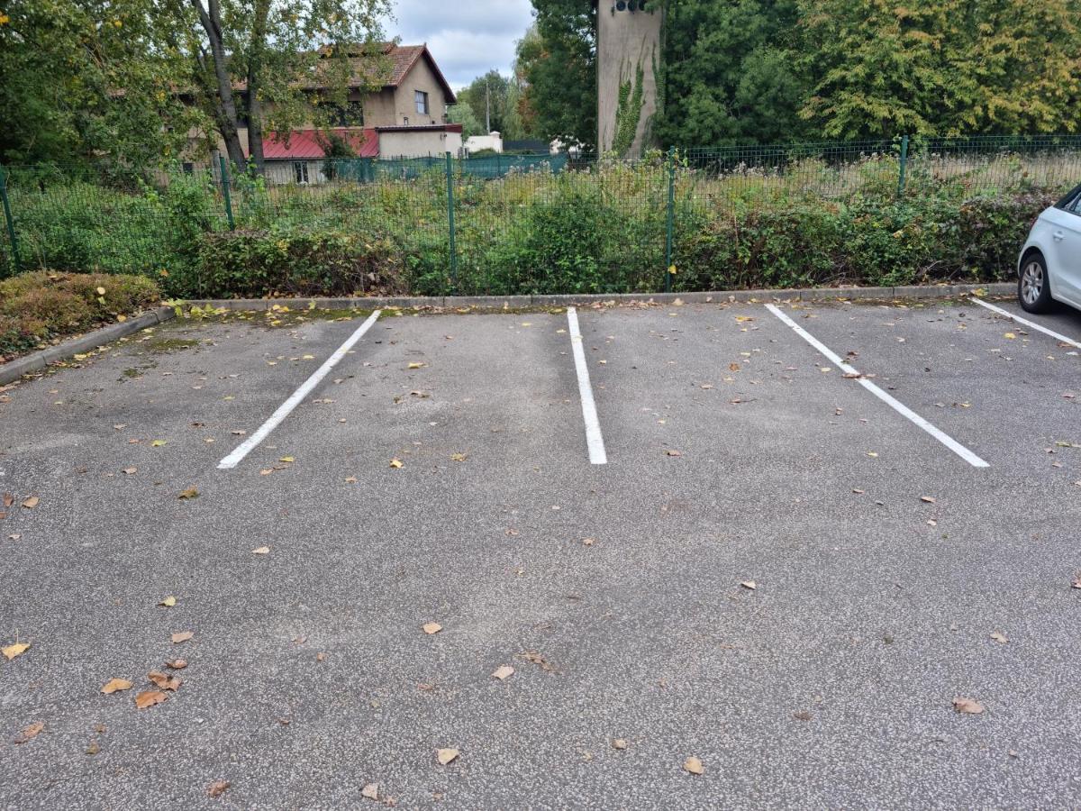 Beaune Appartement Avec Parking Et Wifi Gratuit 外观 照片